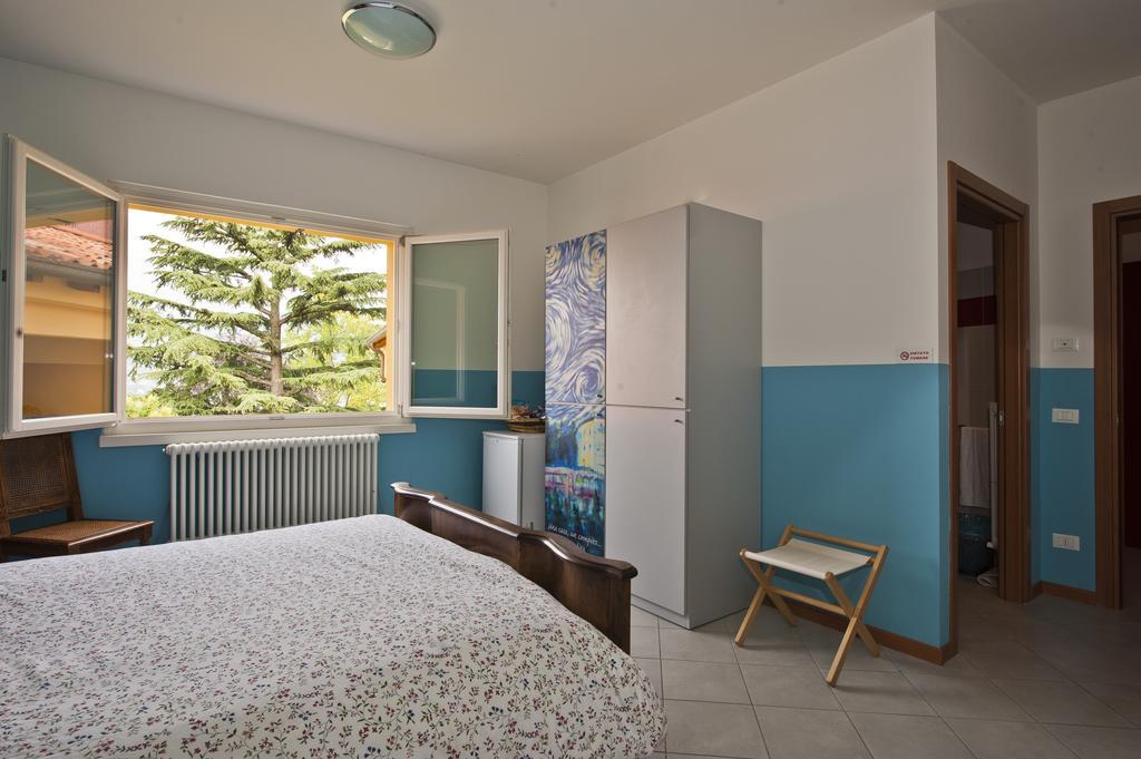 Ostello Residenza Molinatto Oggiono Habitación foto